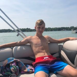 Meet your Posher, Mason